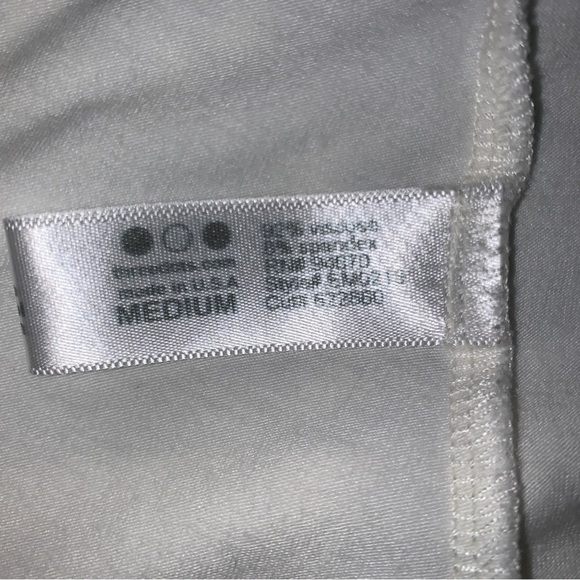 Three Dots Sleeveless Top - Picture 6 of 8